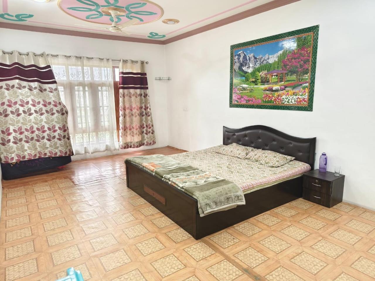 مبيت وإفطار Srīnagar Mir Manzil المظهر الخارجي الصورة
